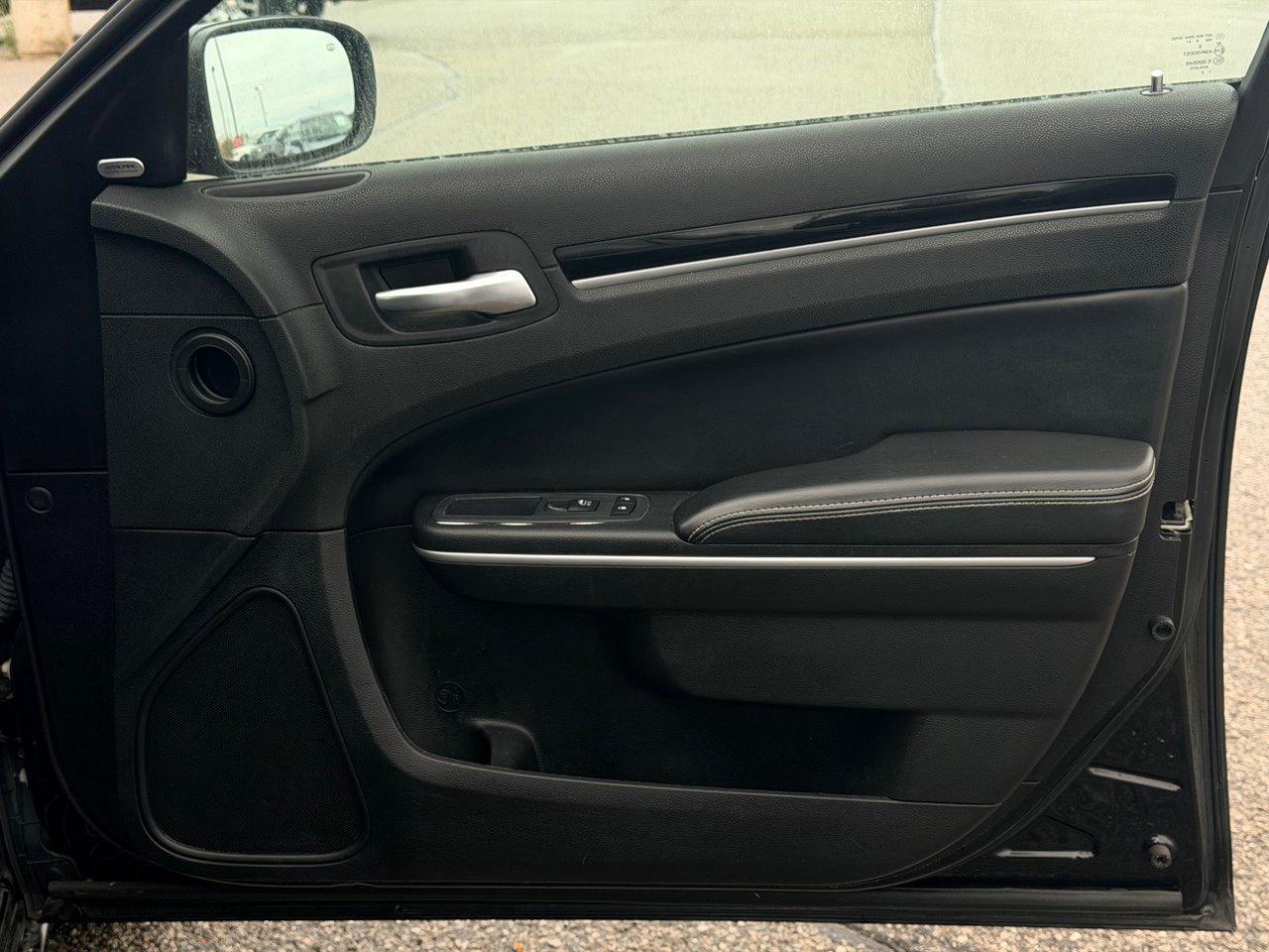 2019 Chrysler 300 S AWD Photo