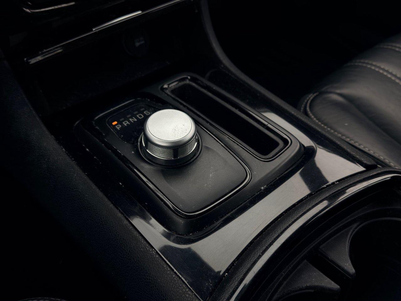 2019 Chrysler 300 S AWD Photo