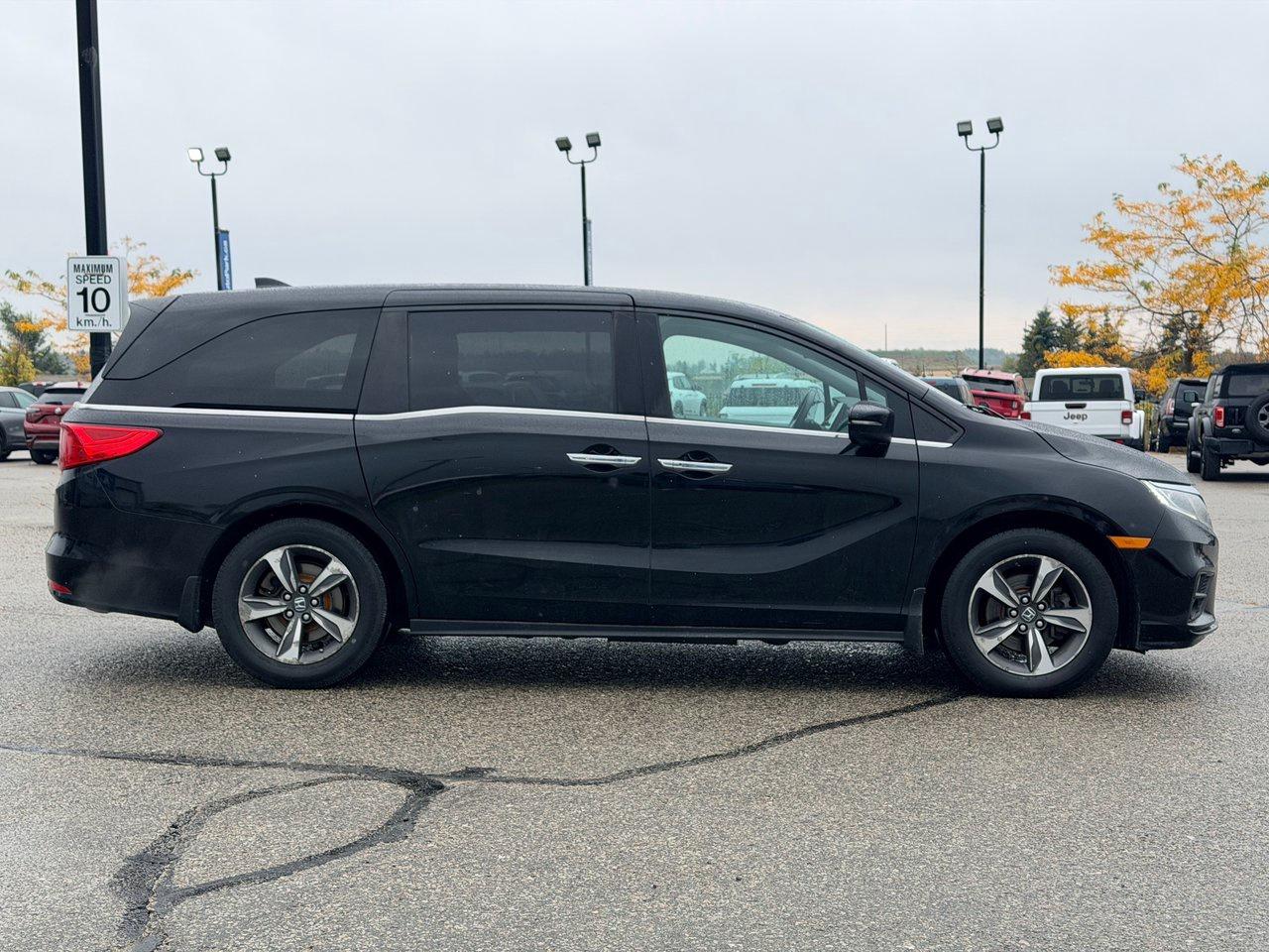 2019 Honda Odyssey EX Auto Photo3