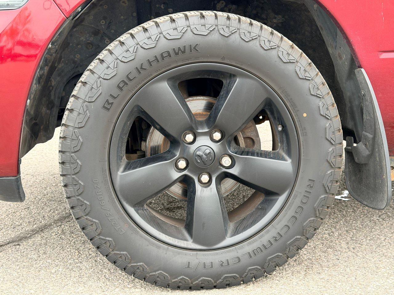 2019 RAM 1500 Classic Express 4x4 Crew Cab 5'7 Box Photo