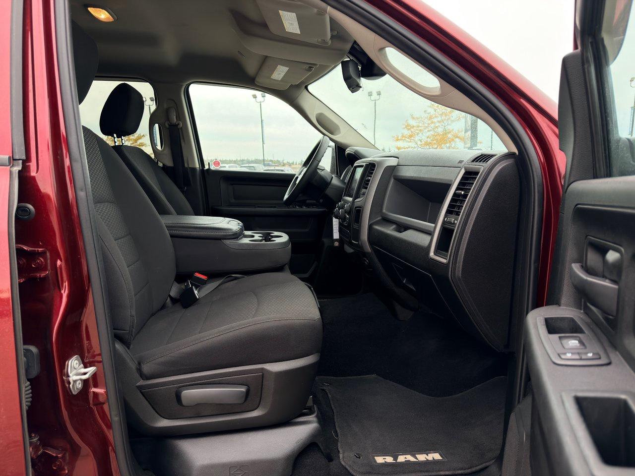 2019 RAM 1500 Classic Express 4x4 Crew Cab 5'7 Box Photo