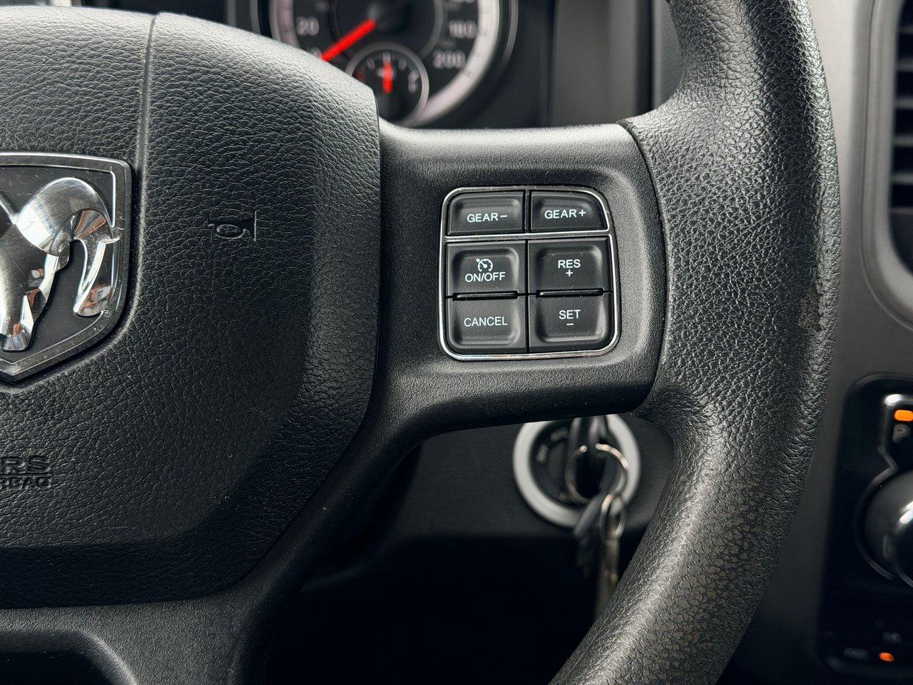 2019 RAM 1500 Classic Express 4x4 Crew Cab 5'7 Box Photo