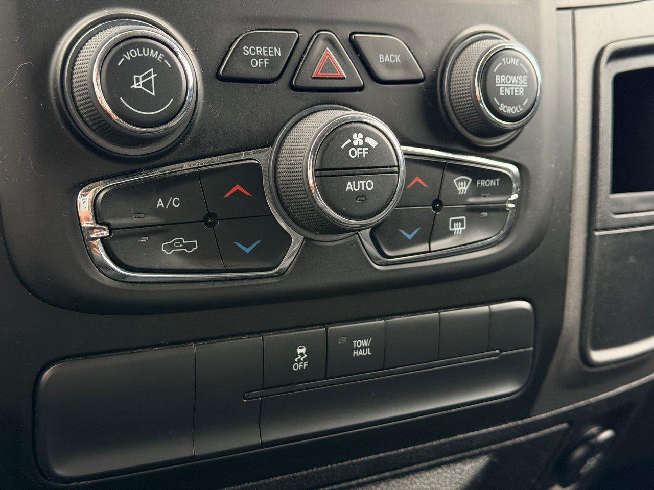 2019 RAM 1500 Classic Express 4x4 Crew Cab 5'7 Box Photo