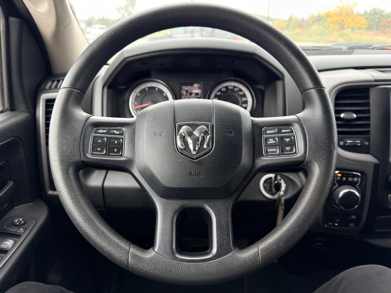 2019 RAM 1500 Classic Express 4x4 Crew Cab 5'7 Box Photo