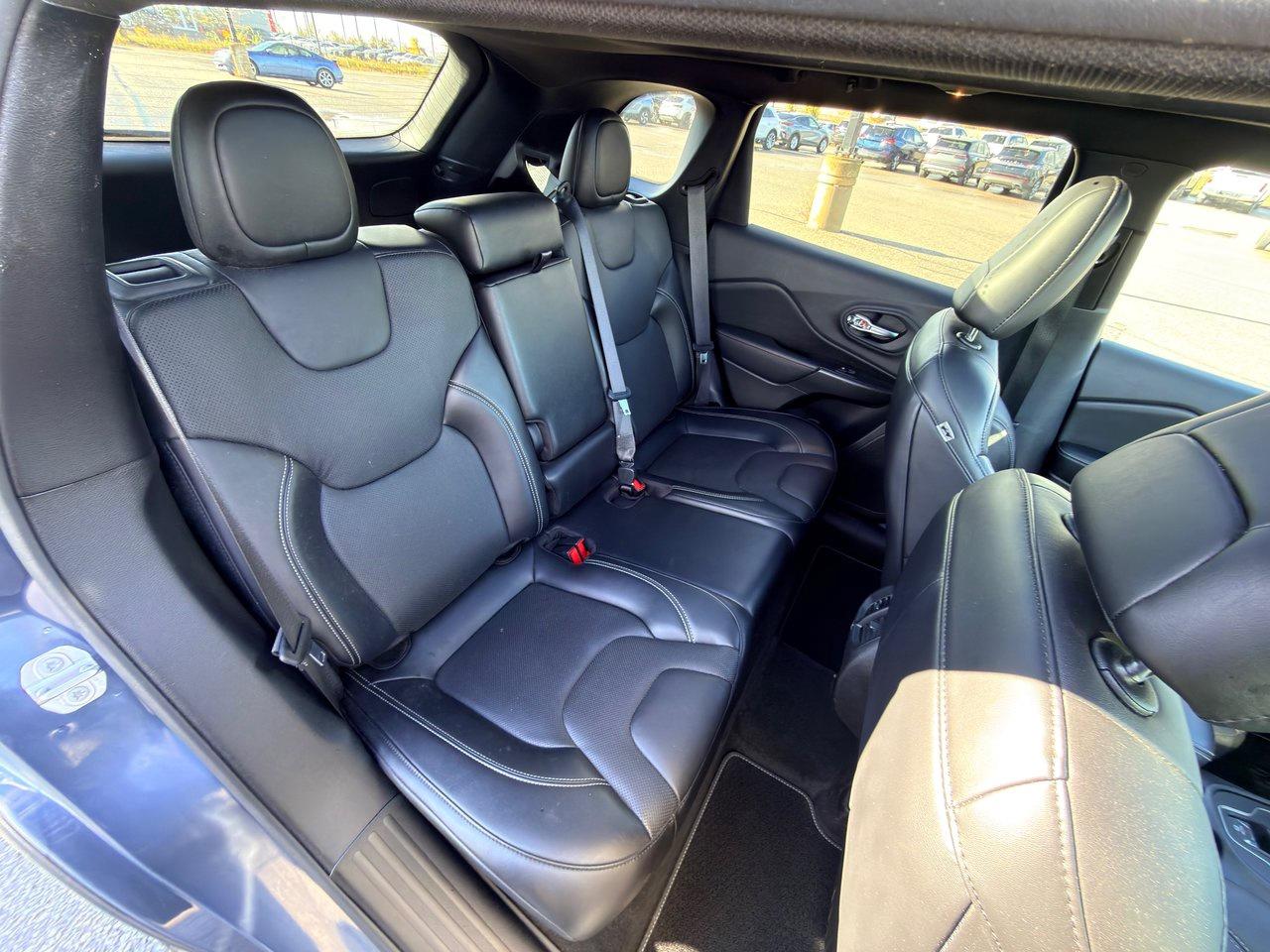 2021 Jeep Cherokee 80th Anniversary 4x4 Photo