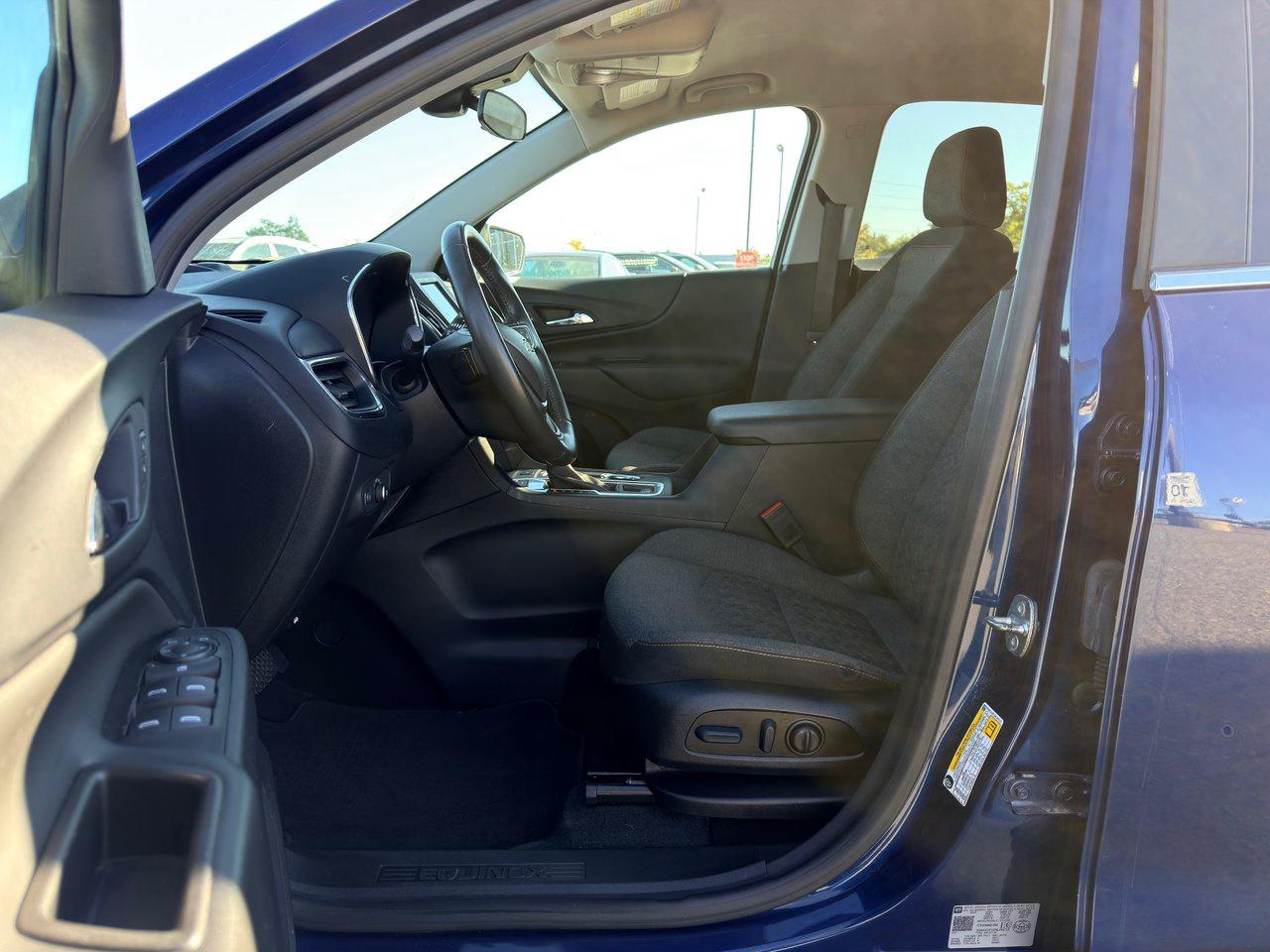 2022 Chevrolet Equinox LT AWD Photo