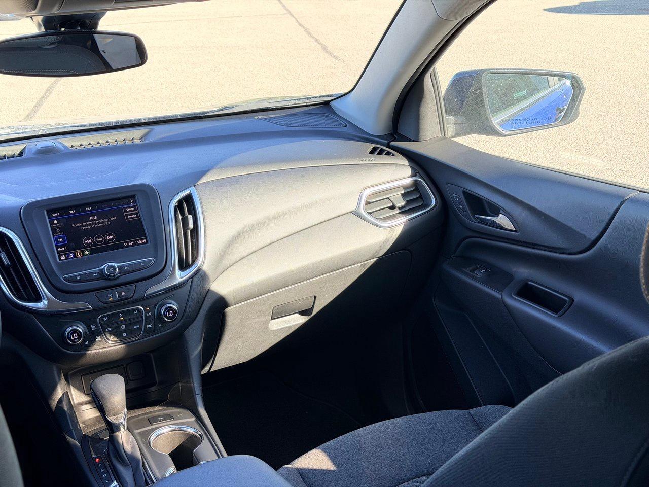 2022 Chevrolet Equinox LT AWD Photo