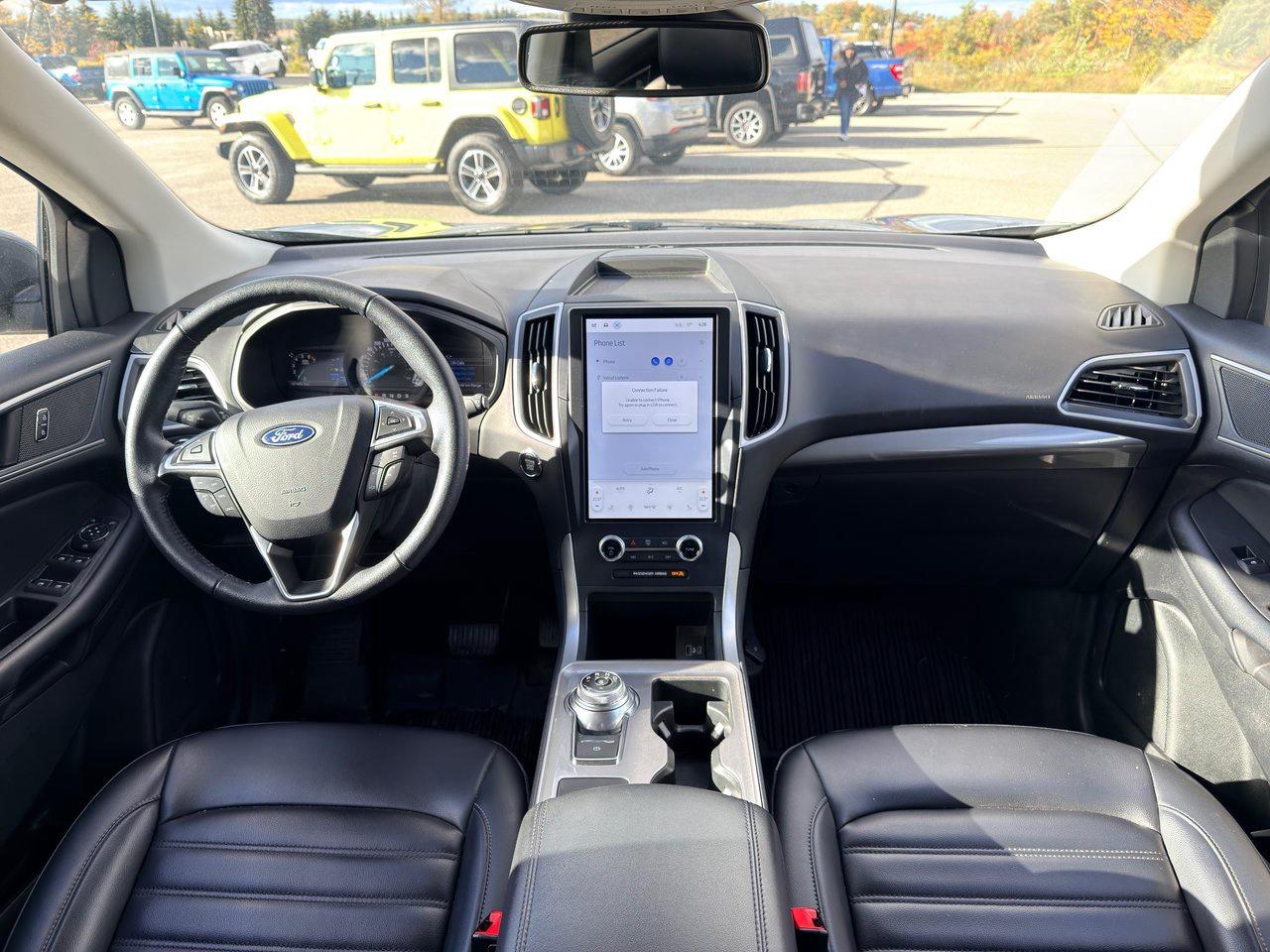 2024 Ford Edge SEL AWD Photo