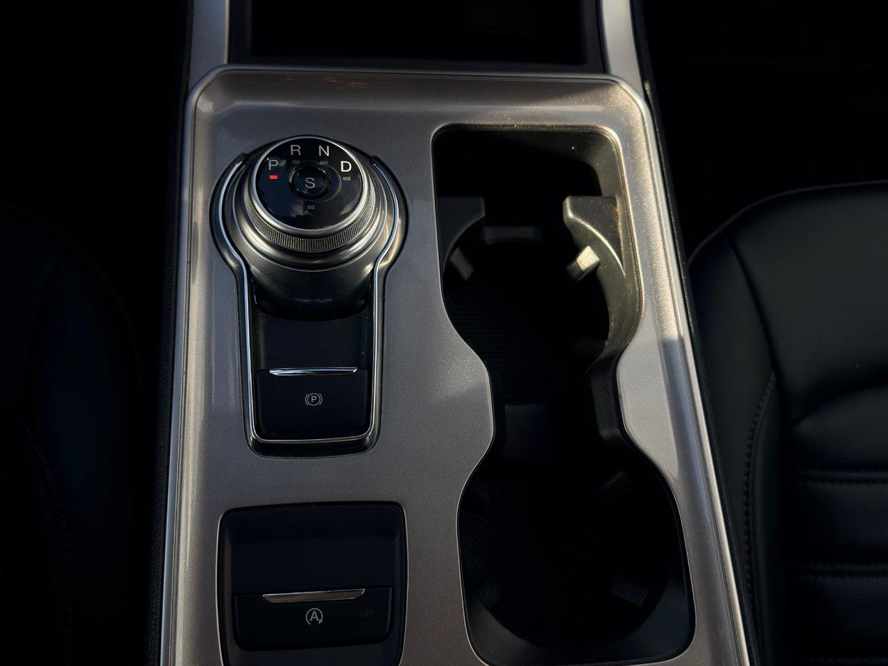 2024 Ford Edge SEL AWD Photo