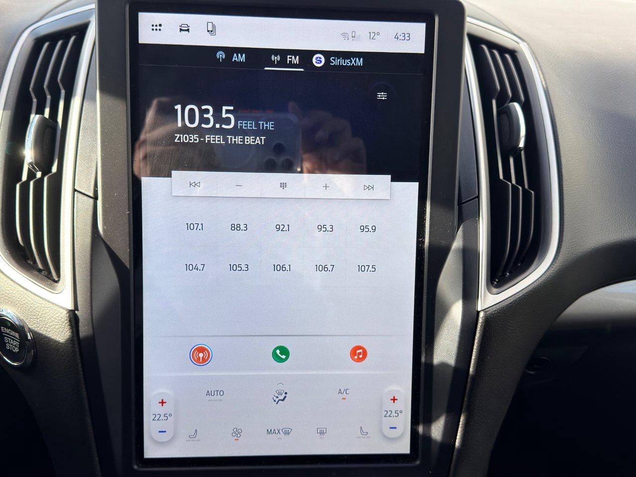 2024 Ford Edge SEL AWD Photo