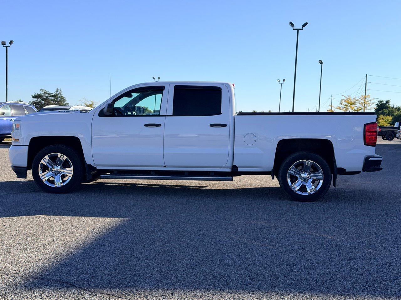 2018 Chevrolet Silverado 1500 4WD Crew Cab 153 Custom Photo