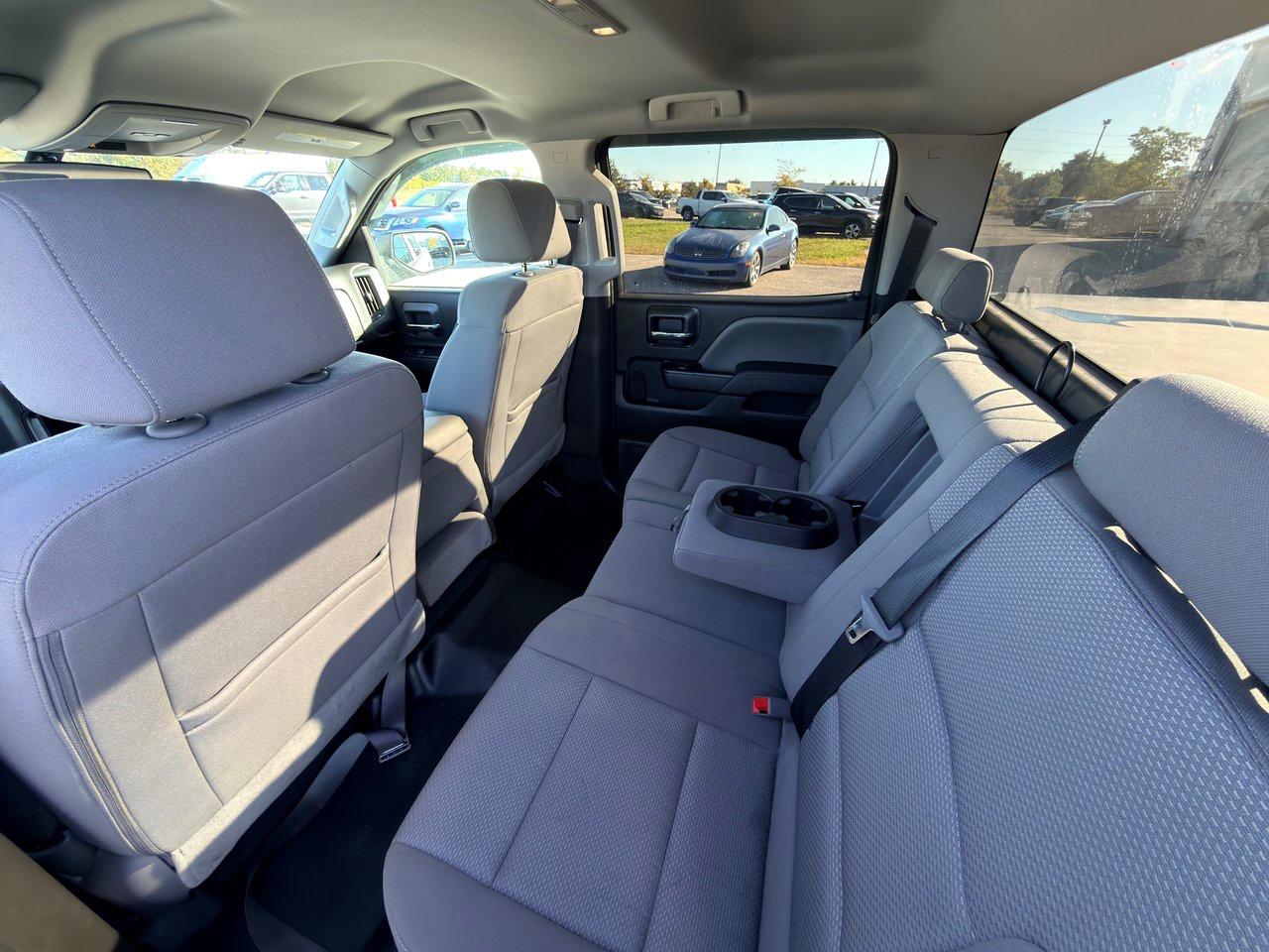 2018 Chevrolet Silverado 1500 4WD Crew Cab 153 Custom Photo