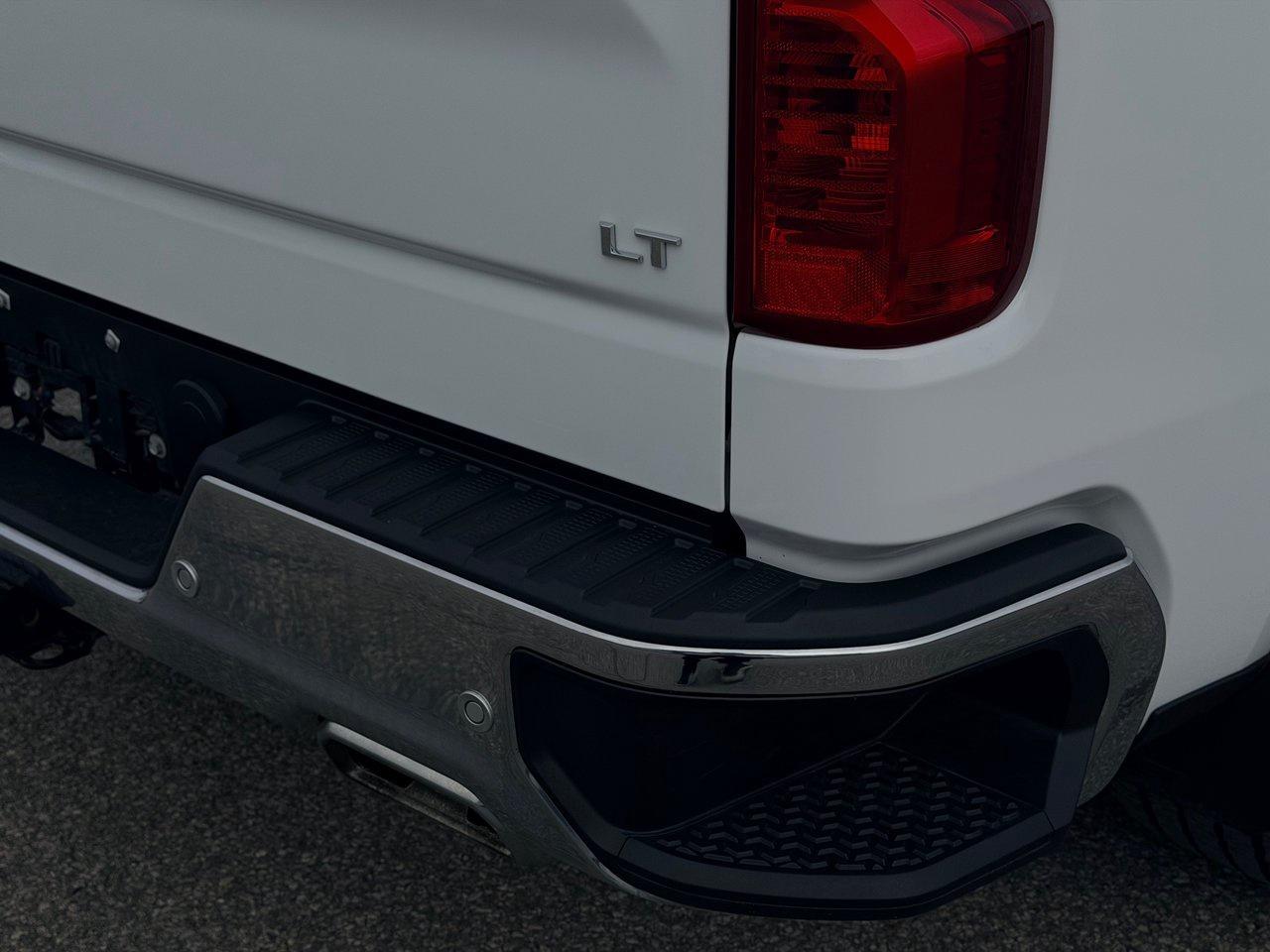 2024 Chevrolet Silverado 1500 LT 4WD Crew Cab Photo