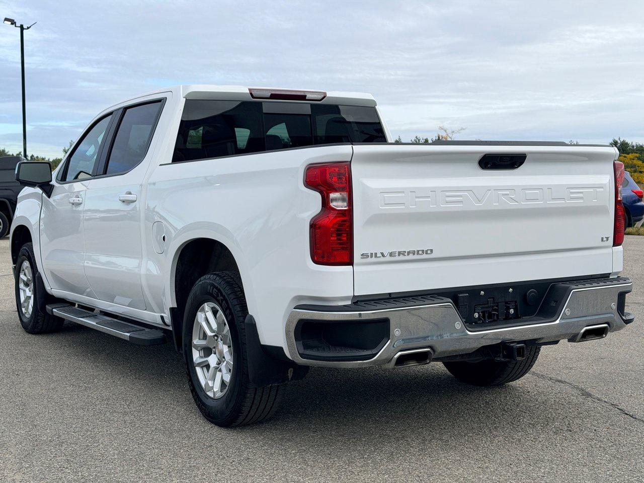 2024 Chevrolet Silverado 1500 LT 4WD Crew Cab Photo