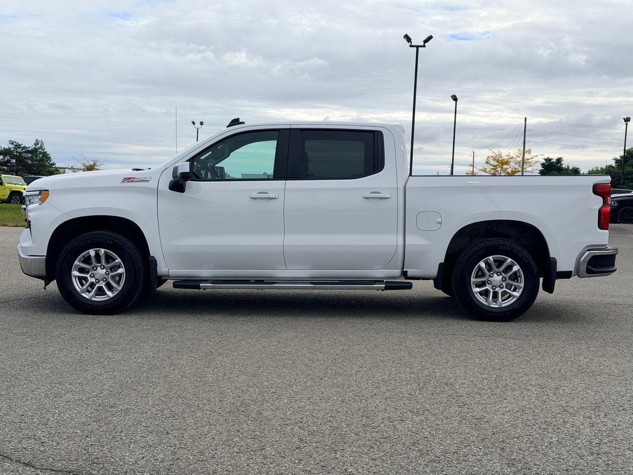 2024 Chevrolet Silverado 1500 LT 4WD Crew Cab Photo