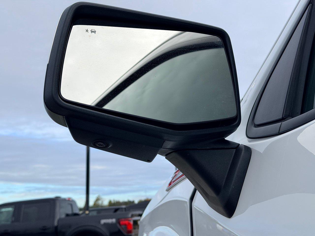 2024 Chevrolet Silverado 1500 LT 4WD Crew Cab Photo