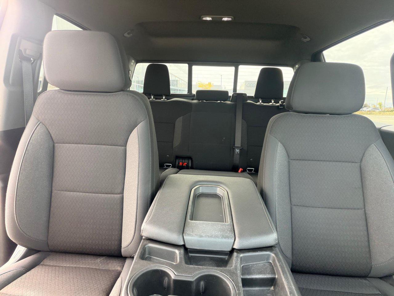 2024 Chevrolet Silverado 1500 LT 4WD Crew Cab Photo