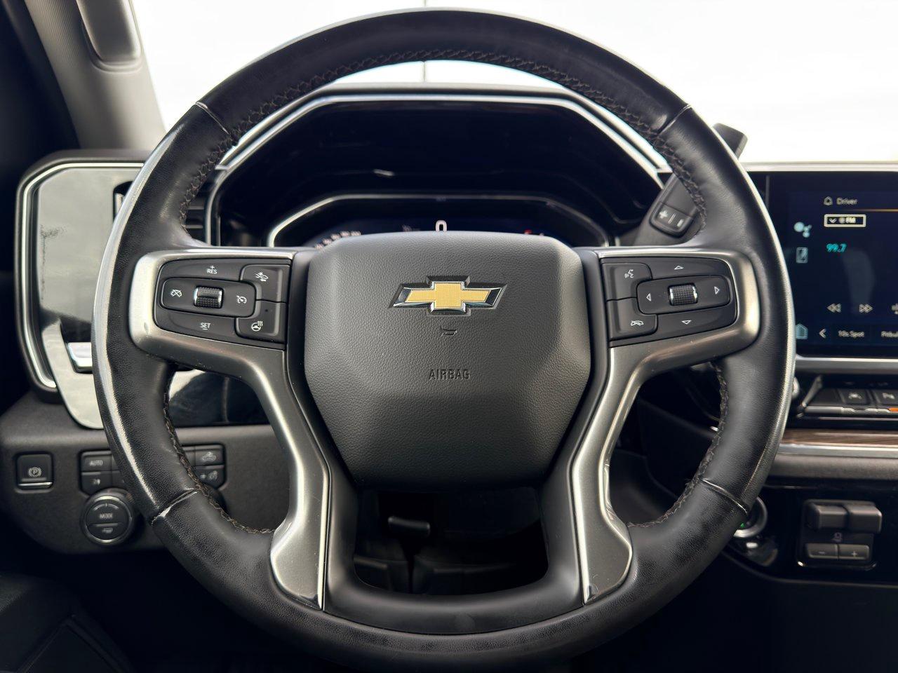 2024 Chevrolet Silverado 1500 LT 4WD Crew Cab Photo