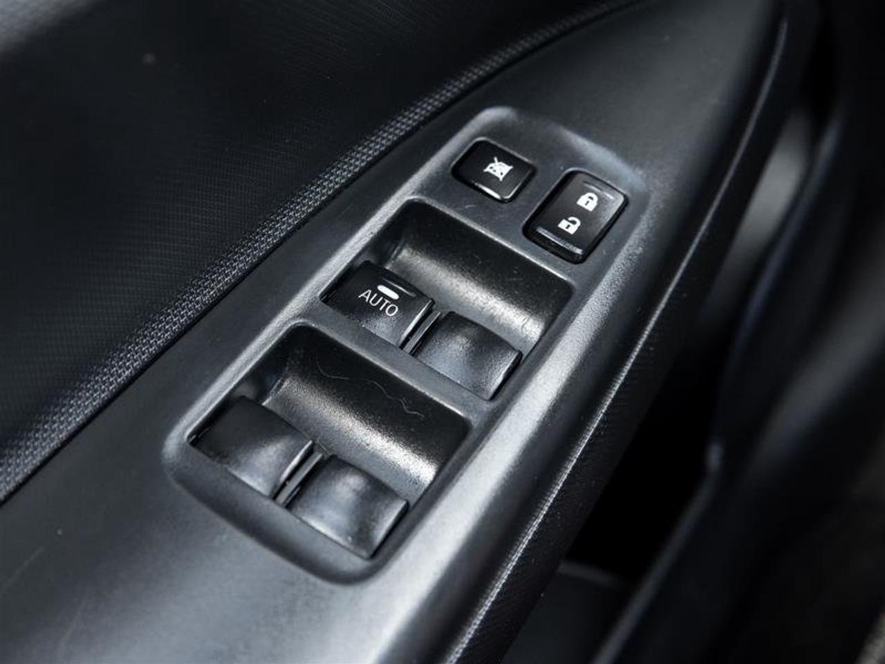 2024 Mitsubishi Mirage ES CVT Photo