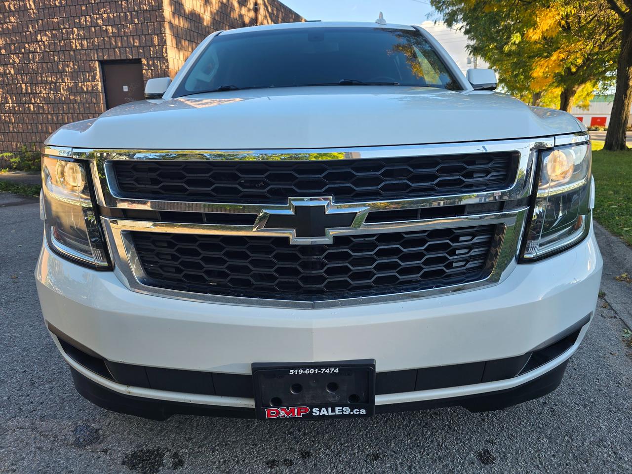 2018 Chevrolet Suburban LS 4WD Photo