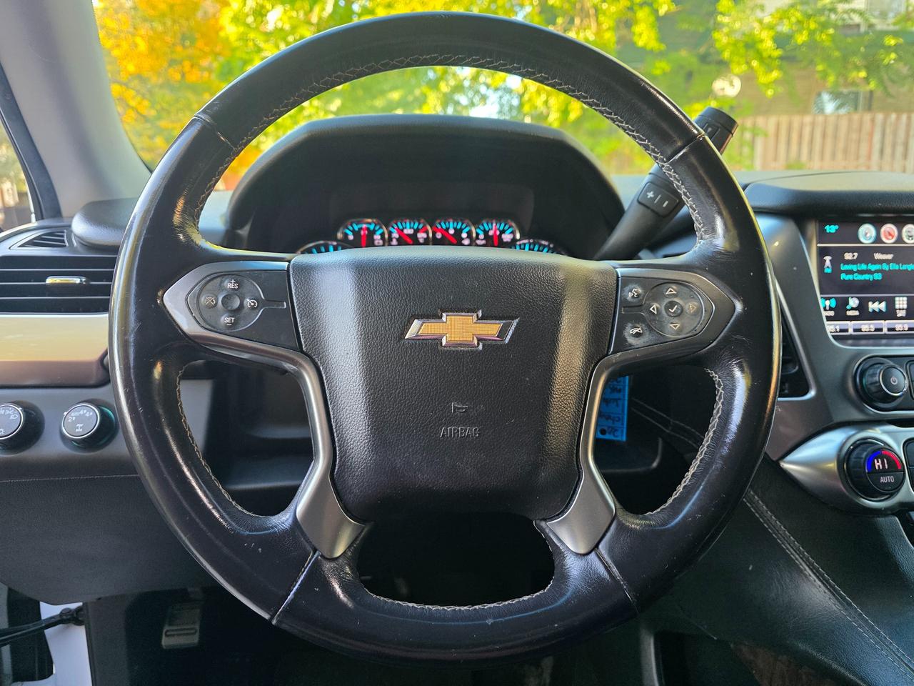 2018 Chevrolet Suburban LS 4WD Photo