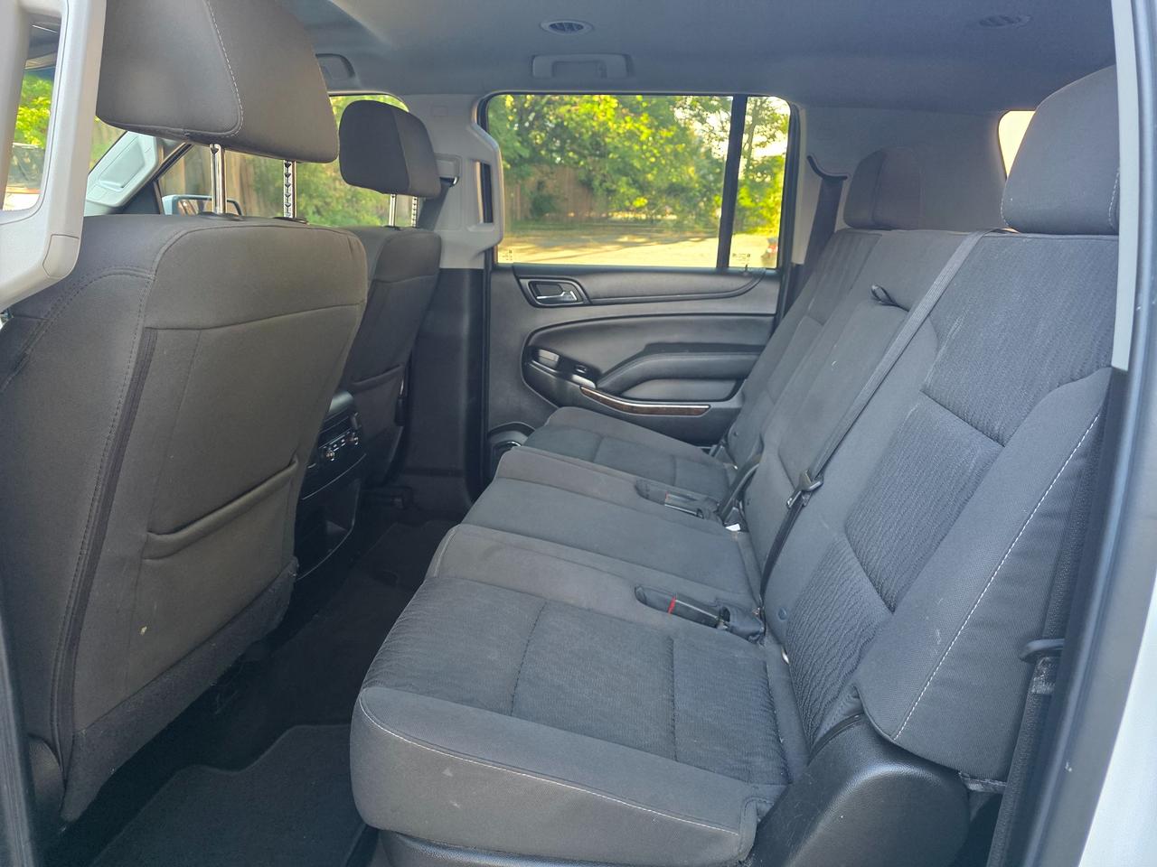 2018 Chevrolet Suburban LS 4WD Photo