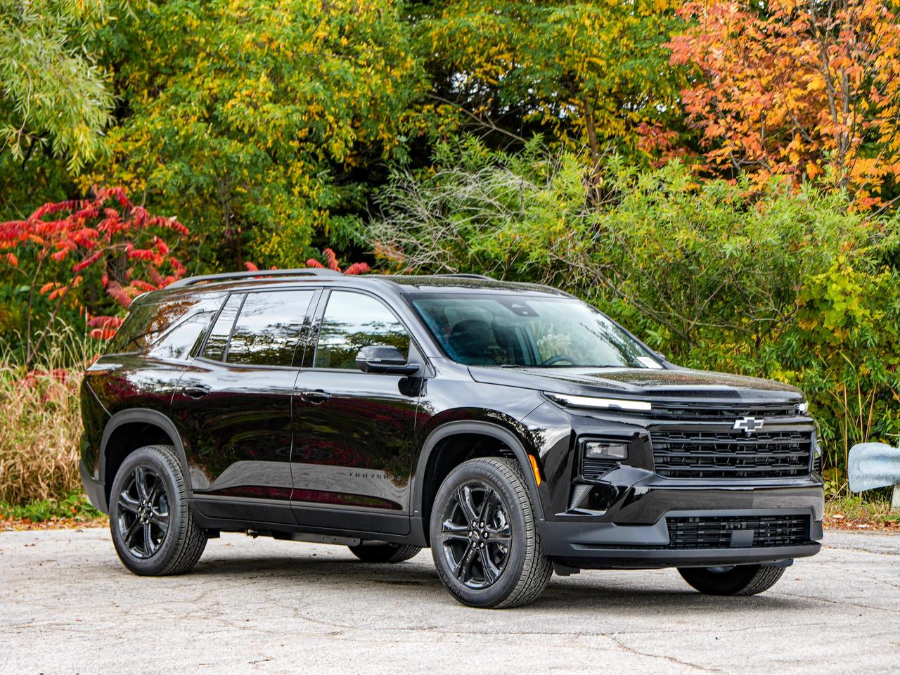 2027 Chevrolet Traverse LT Photo