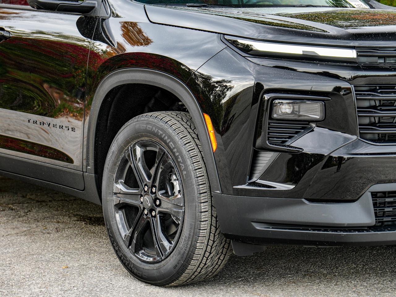 2027 Chevrolet Traverse LT Photo