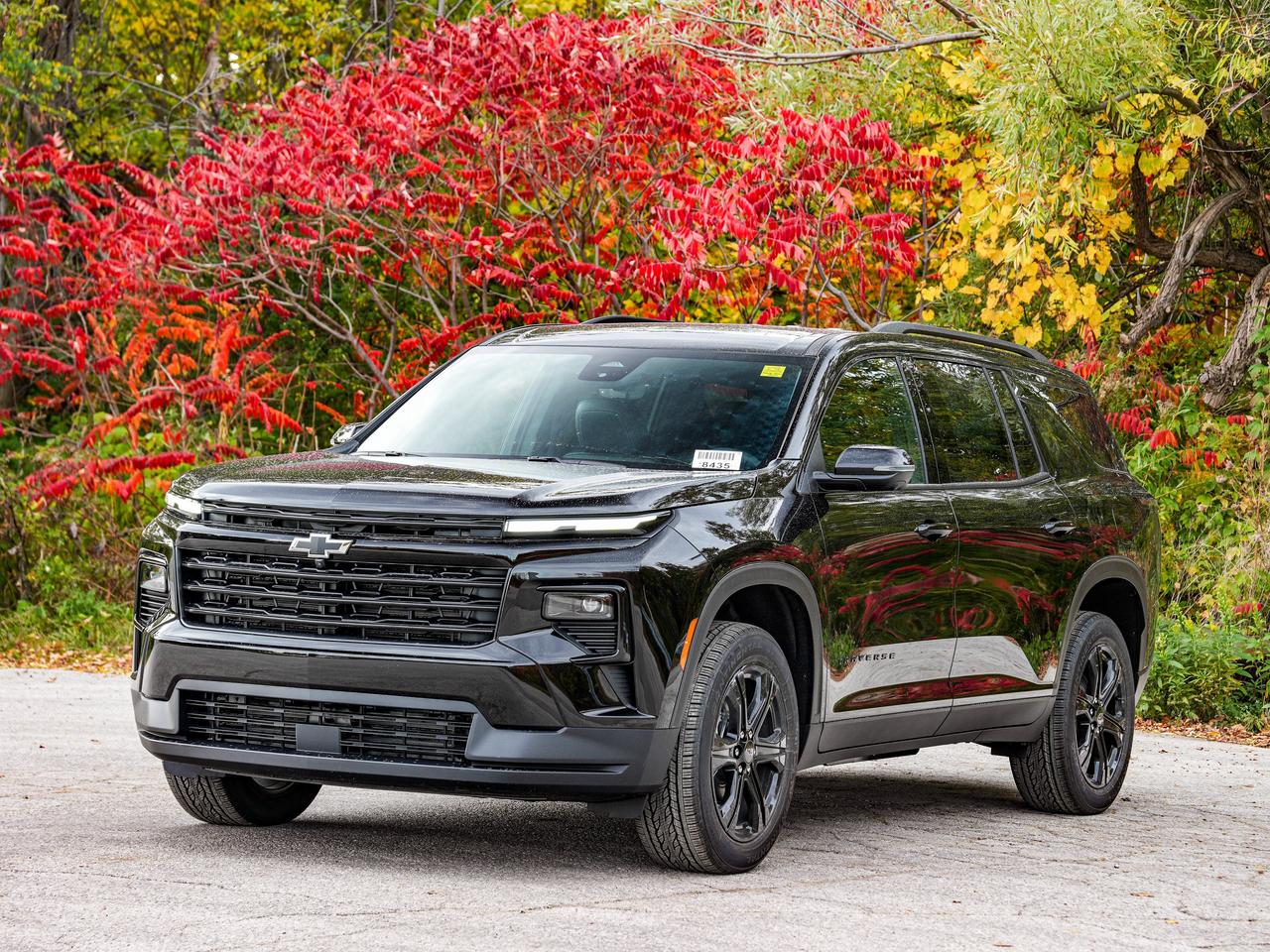 2027 Chevrolet Traverse LT Photo