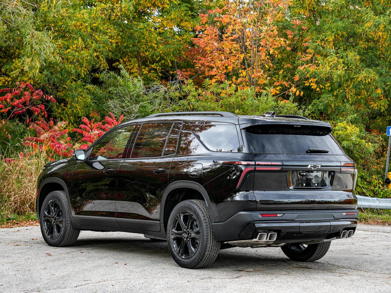 2027 Chevrolet Traverse LT Photo