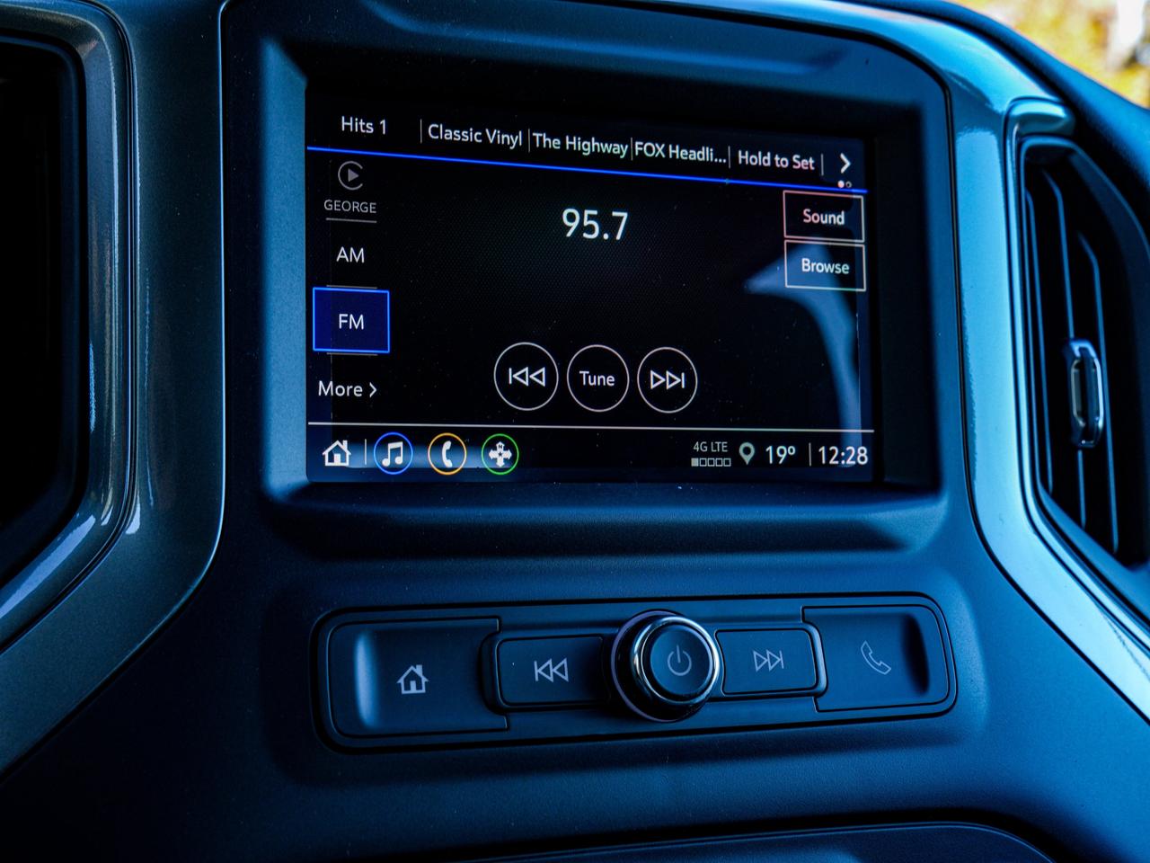 2026 Chevrolet Silverado 3500HD Work Truck Photo