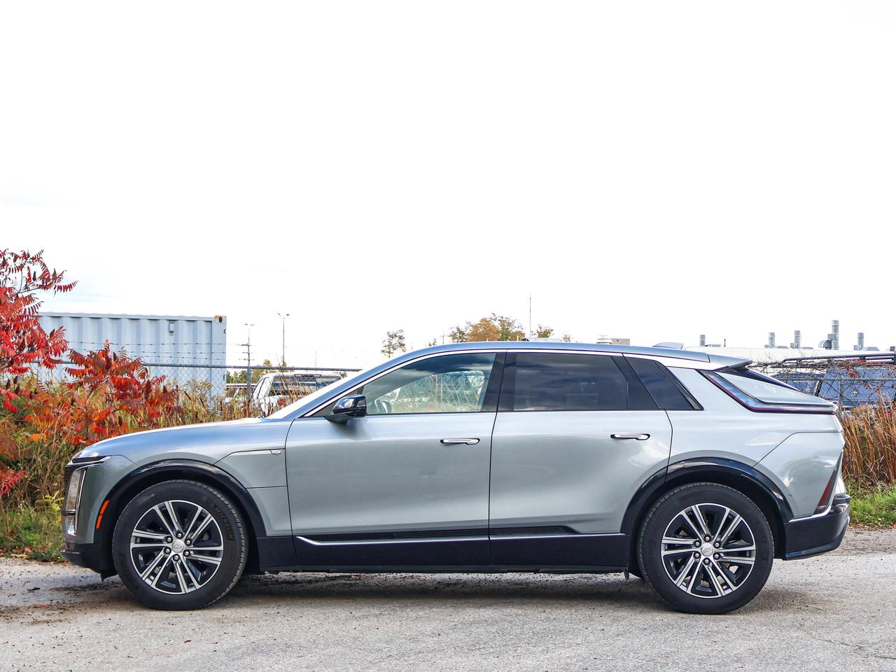 2024 Cadillac LYRIQ Luxury Photo