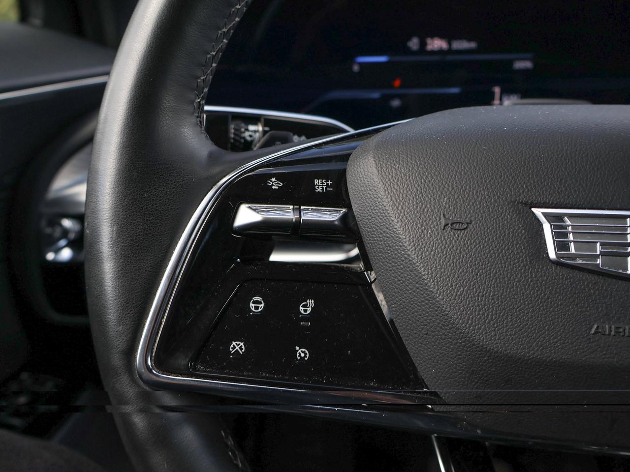 2024 Cadillac LYRIQ Luxury Photo