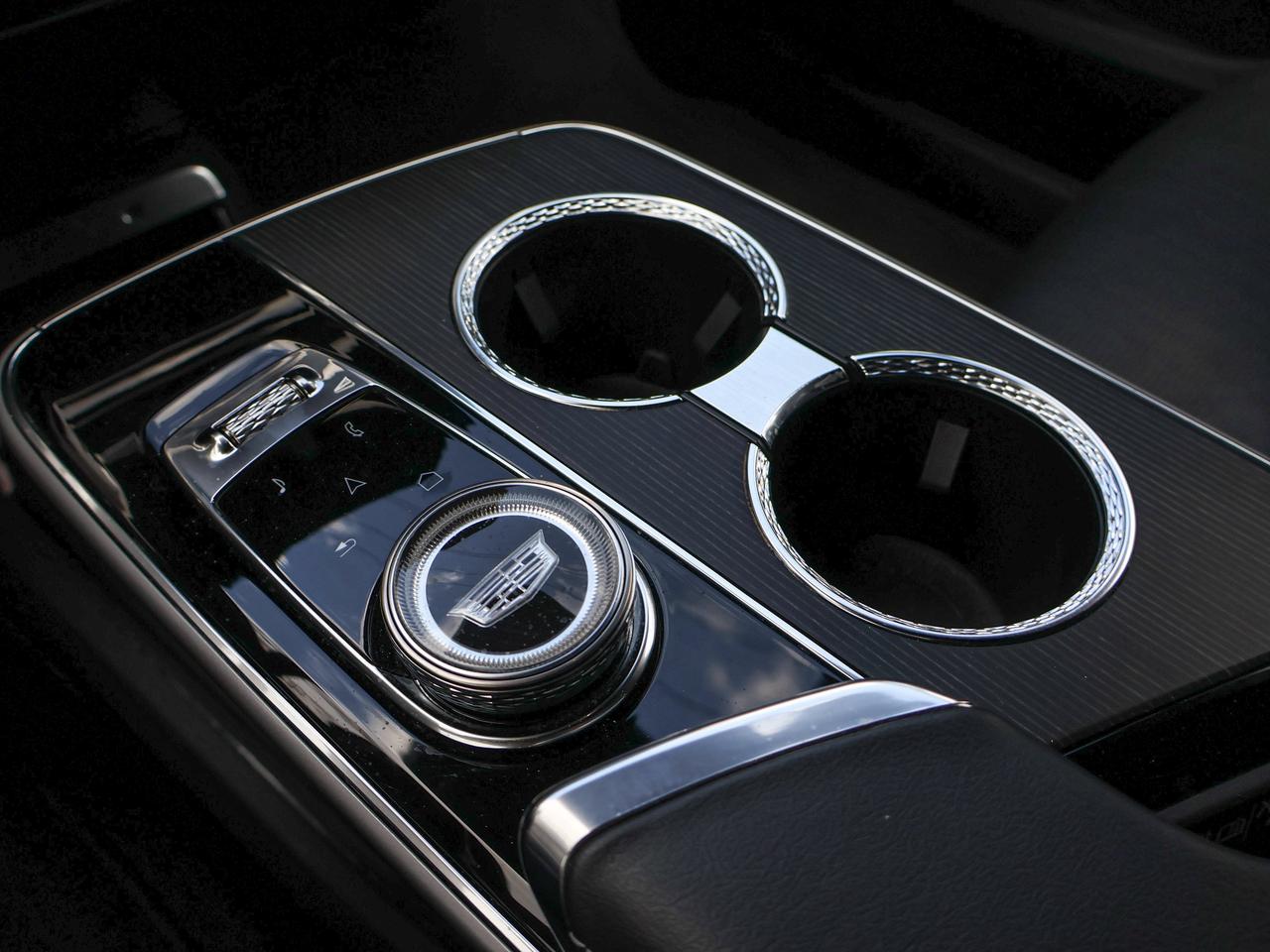 2024 Cadillac LYRIQ Luxury Photo