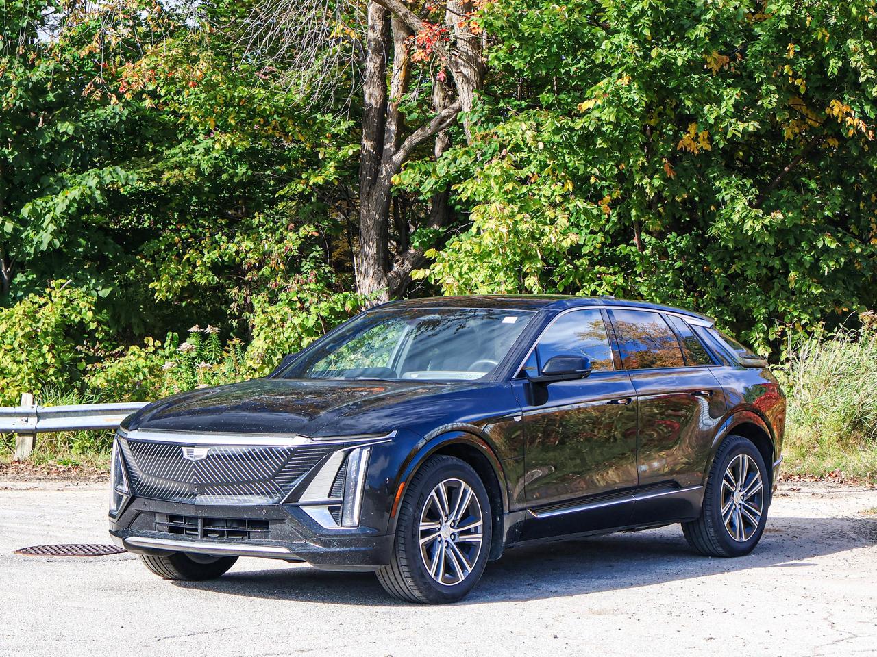 2024 Cadillac LYRIQ Luxury Photo