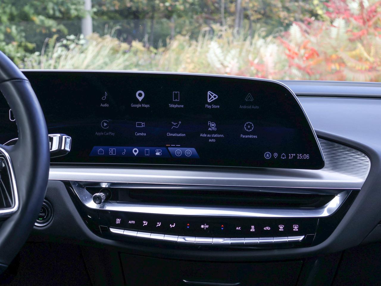 2024 Cadillac LYRIQ Luxury Photo
