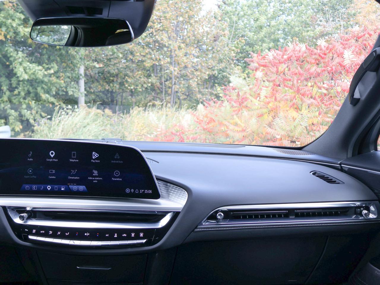 2024 Cadillac LYRIQ Luxury Photo