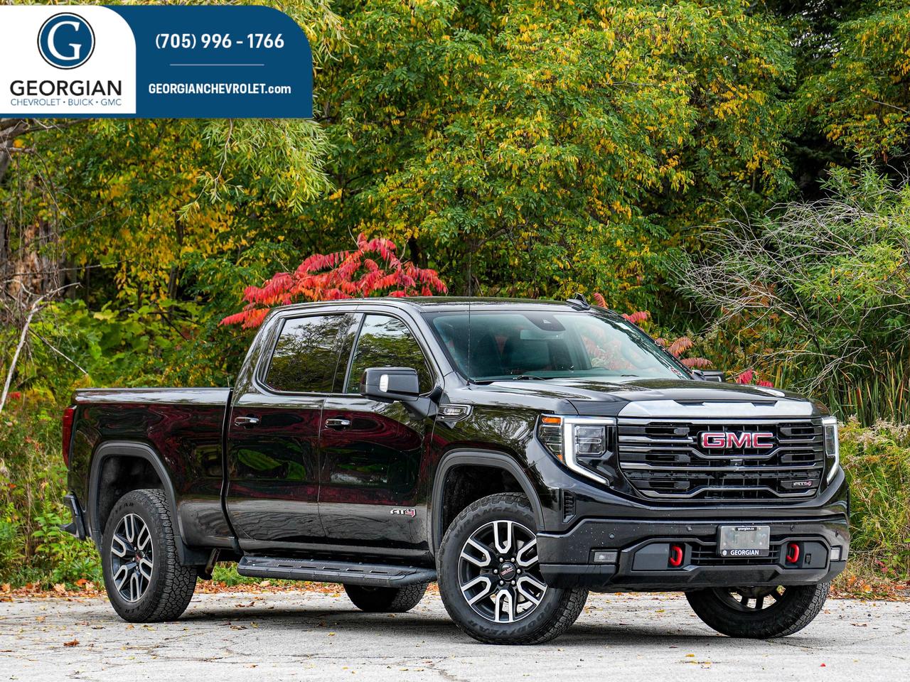 2023 GMC Sierra 1500 AT4 Photo0