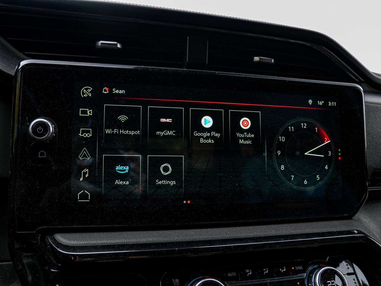 2023 GMC Sierra 1500 AT4 Photo