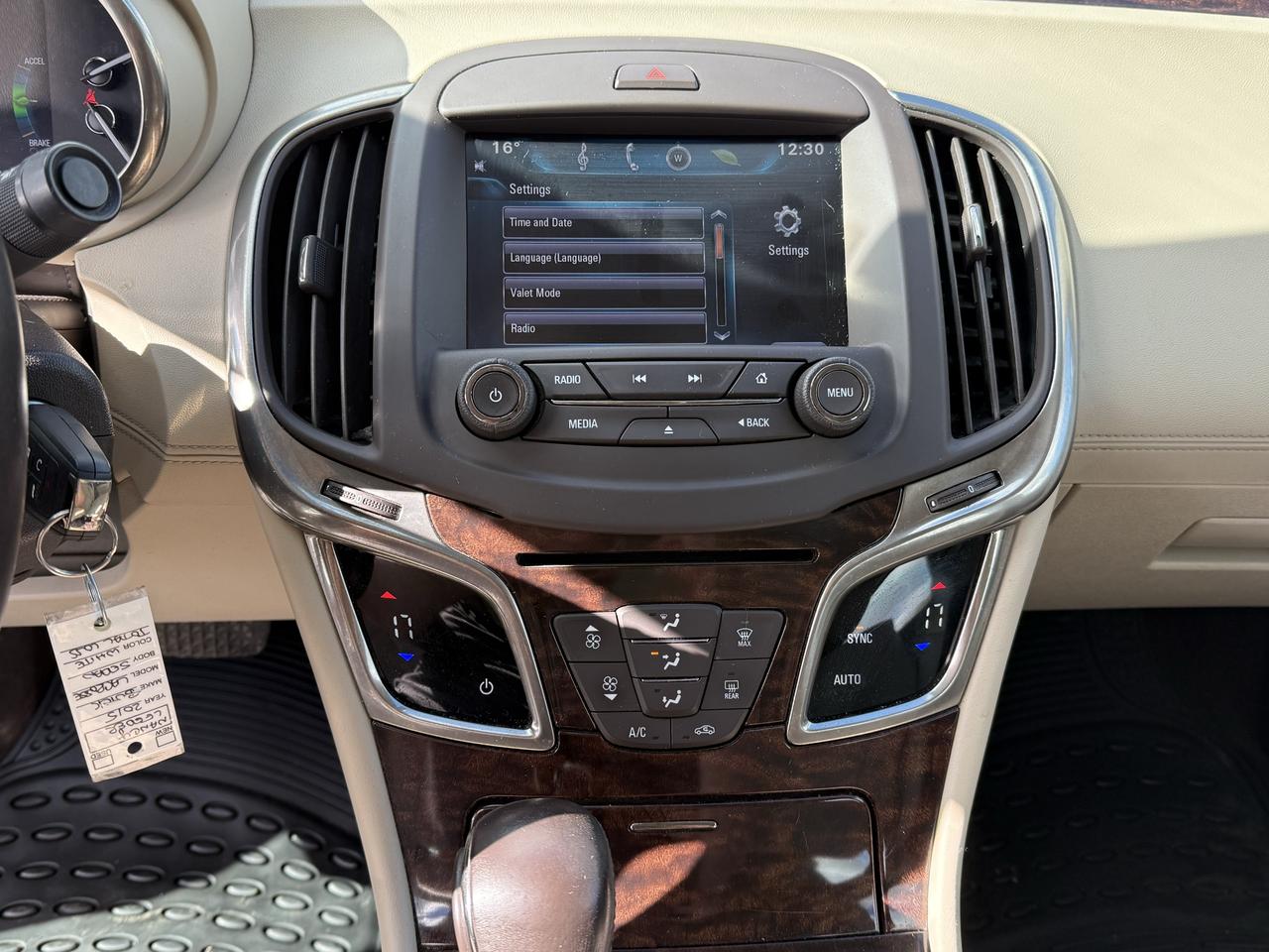 2015 Buick LaCrosse Base Photo