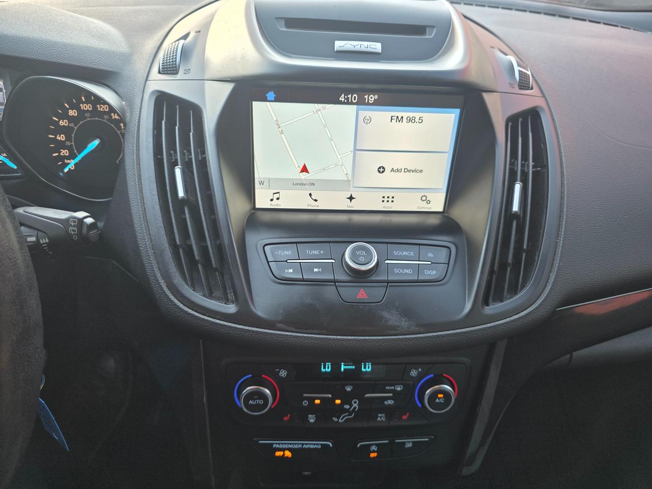2017 Ford Escape SE Photo