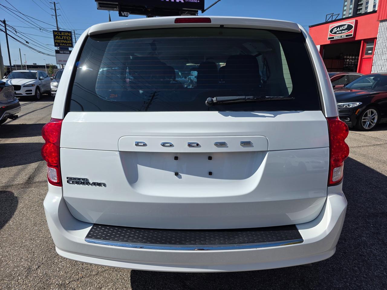 2017 Dodge Grand Caravan CANADA VALUE PACKAGE Photo4