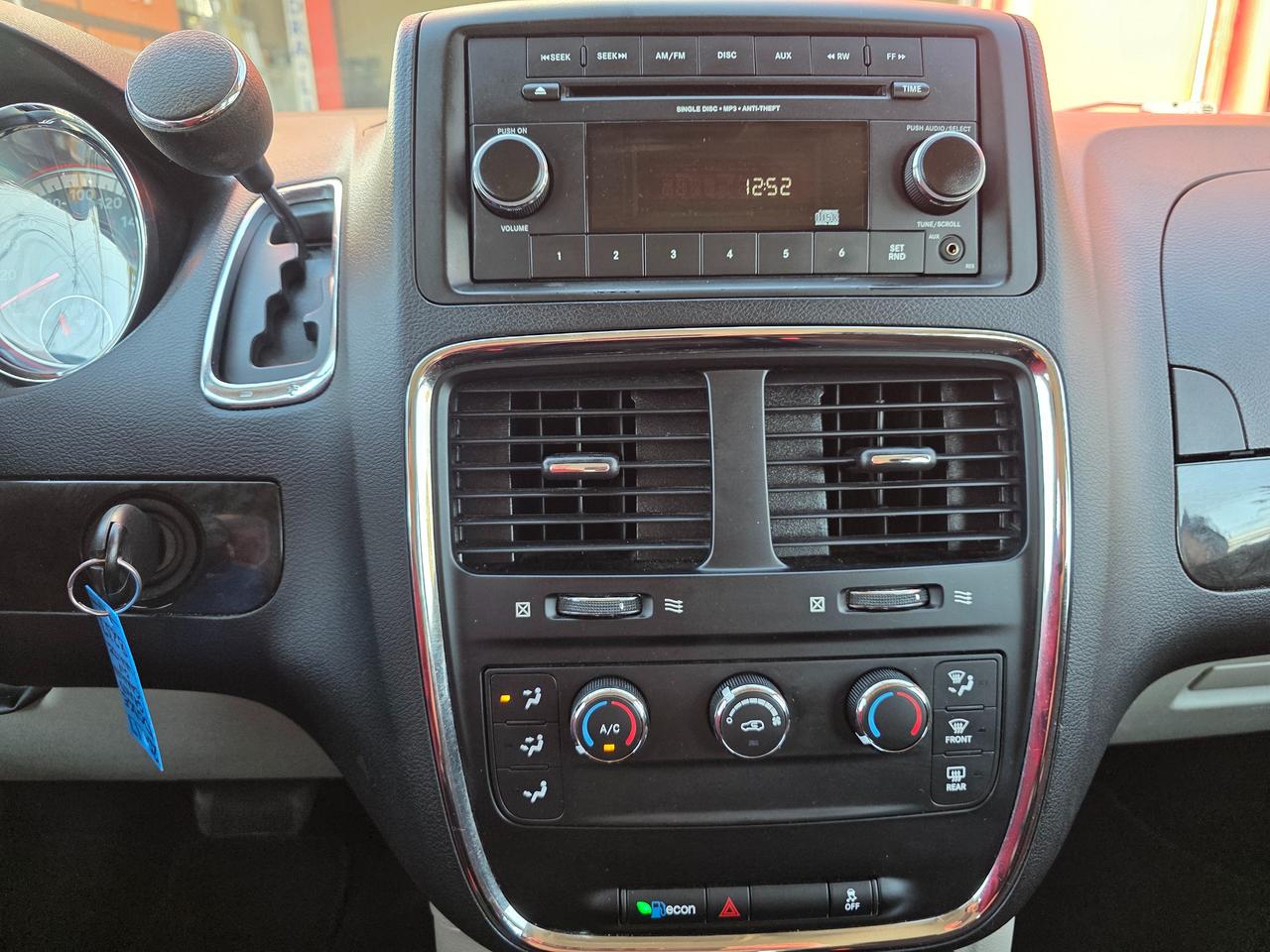 2017 Dodge Grand Caravan CANADA VALUE PACKAGE Photo