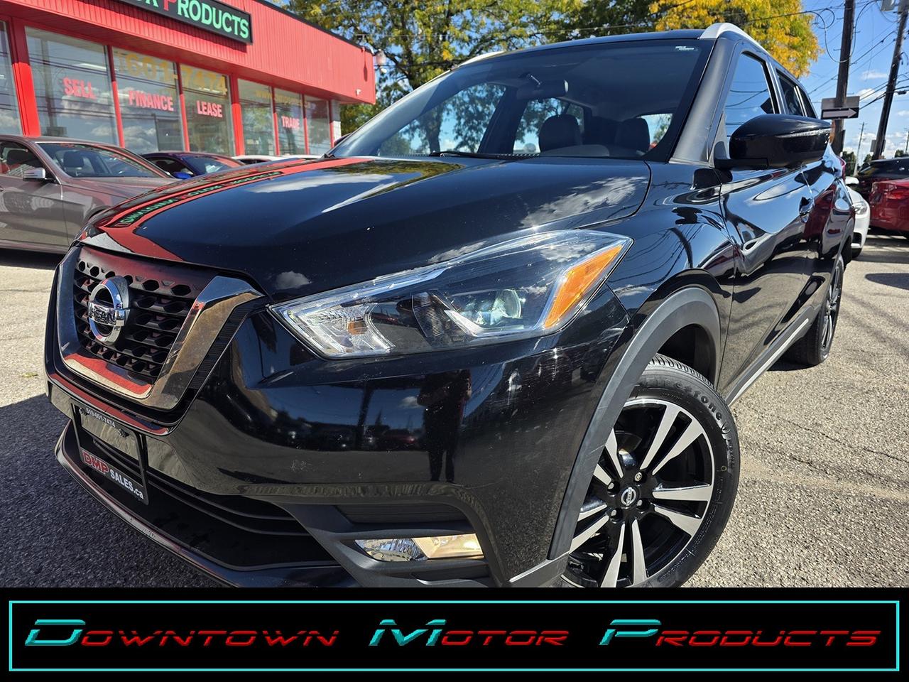 2019 Nissan Kicks SR Photo