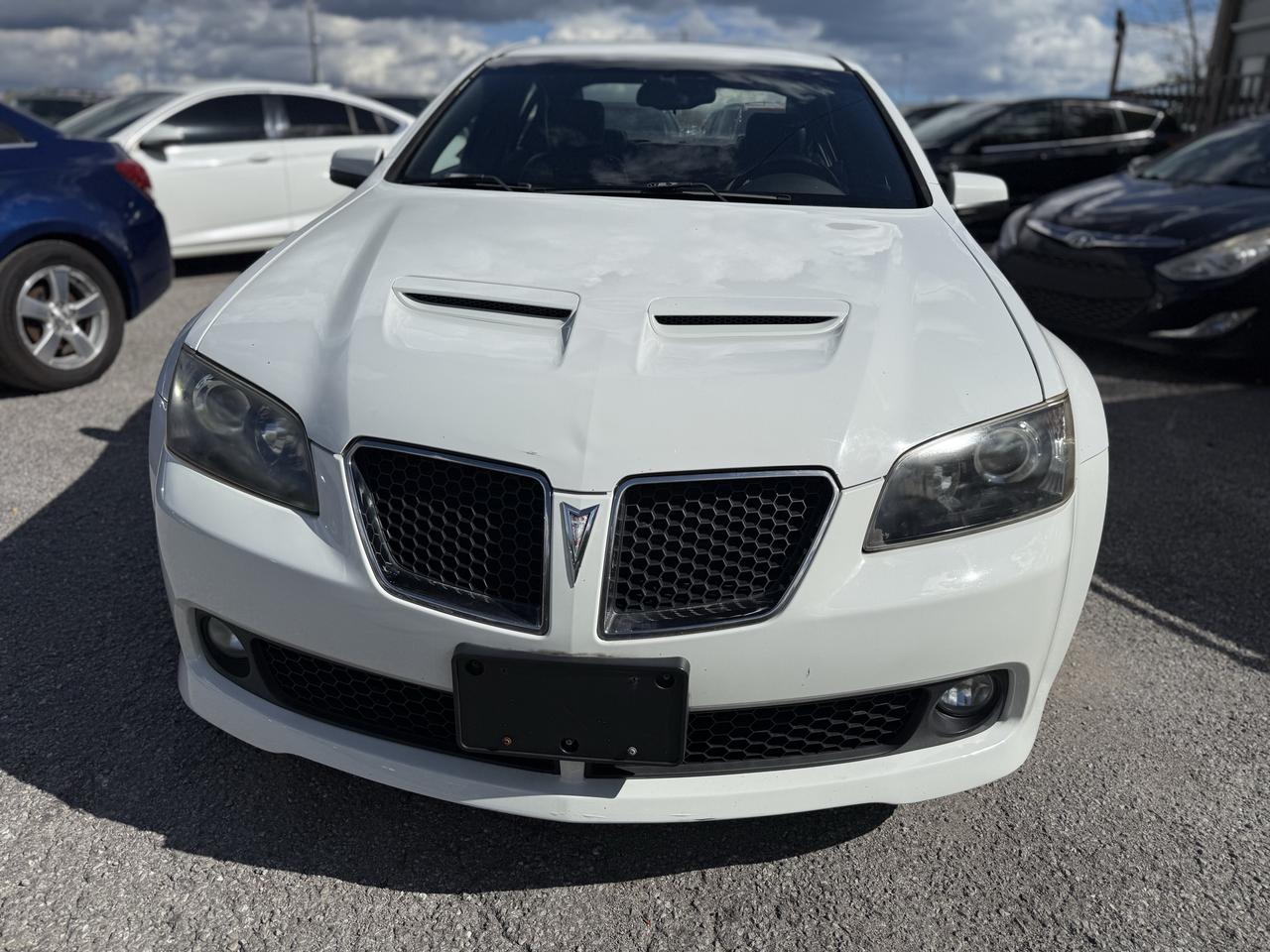 2009 Pontiac G8 V6 Photo2