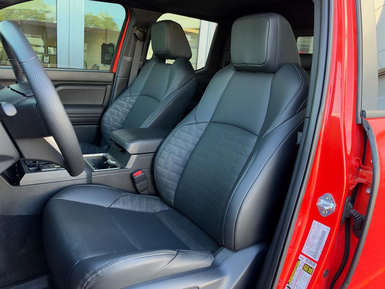 2024 Toyota Tacoma TRD OFF ROAD-PREMIUM! Photo