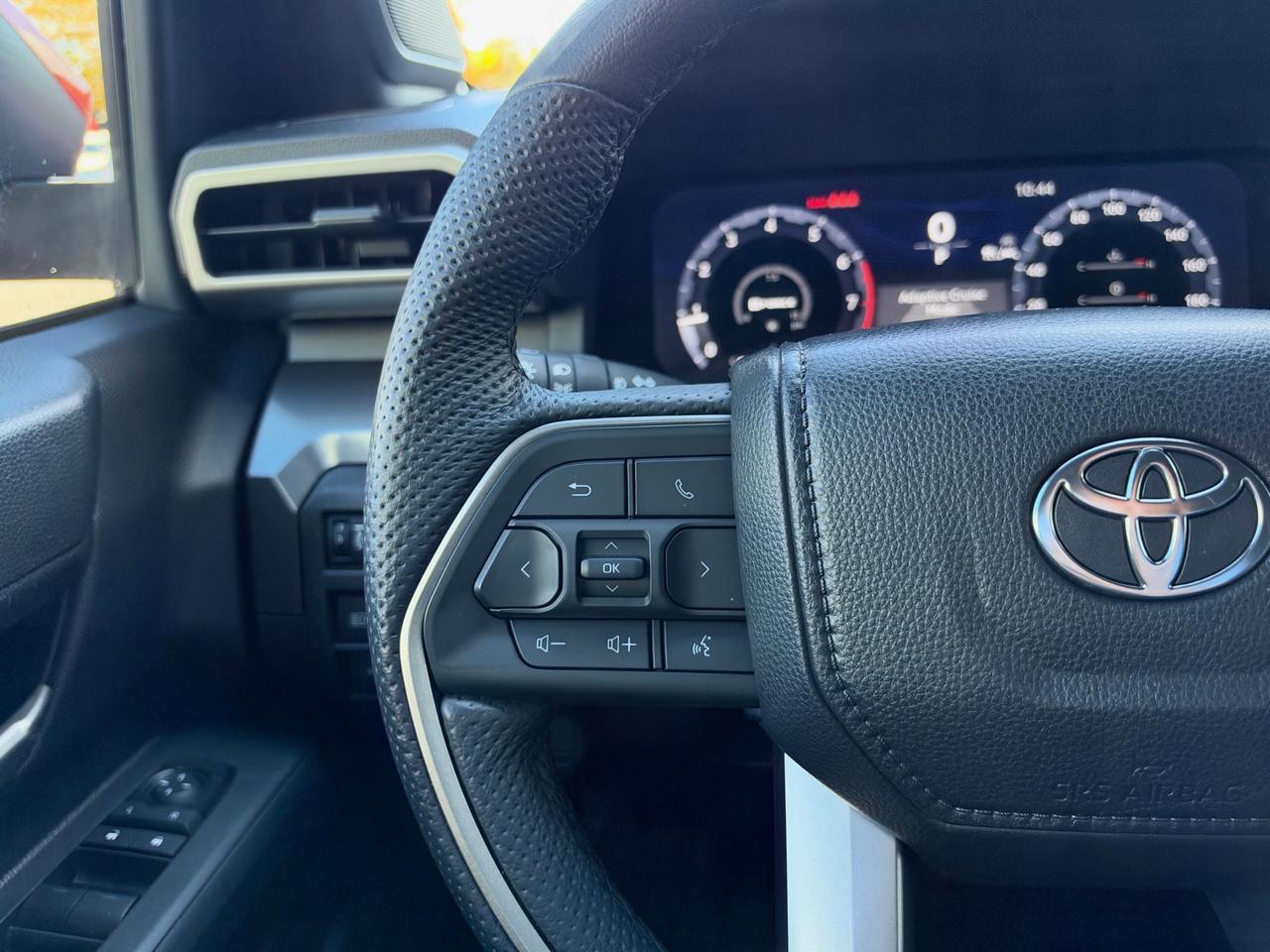 2024 Toyota Tacoma TRD OFF ROAD-PREMIUM! Photo