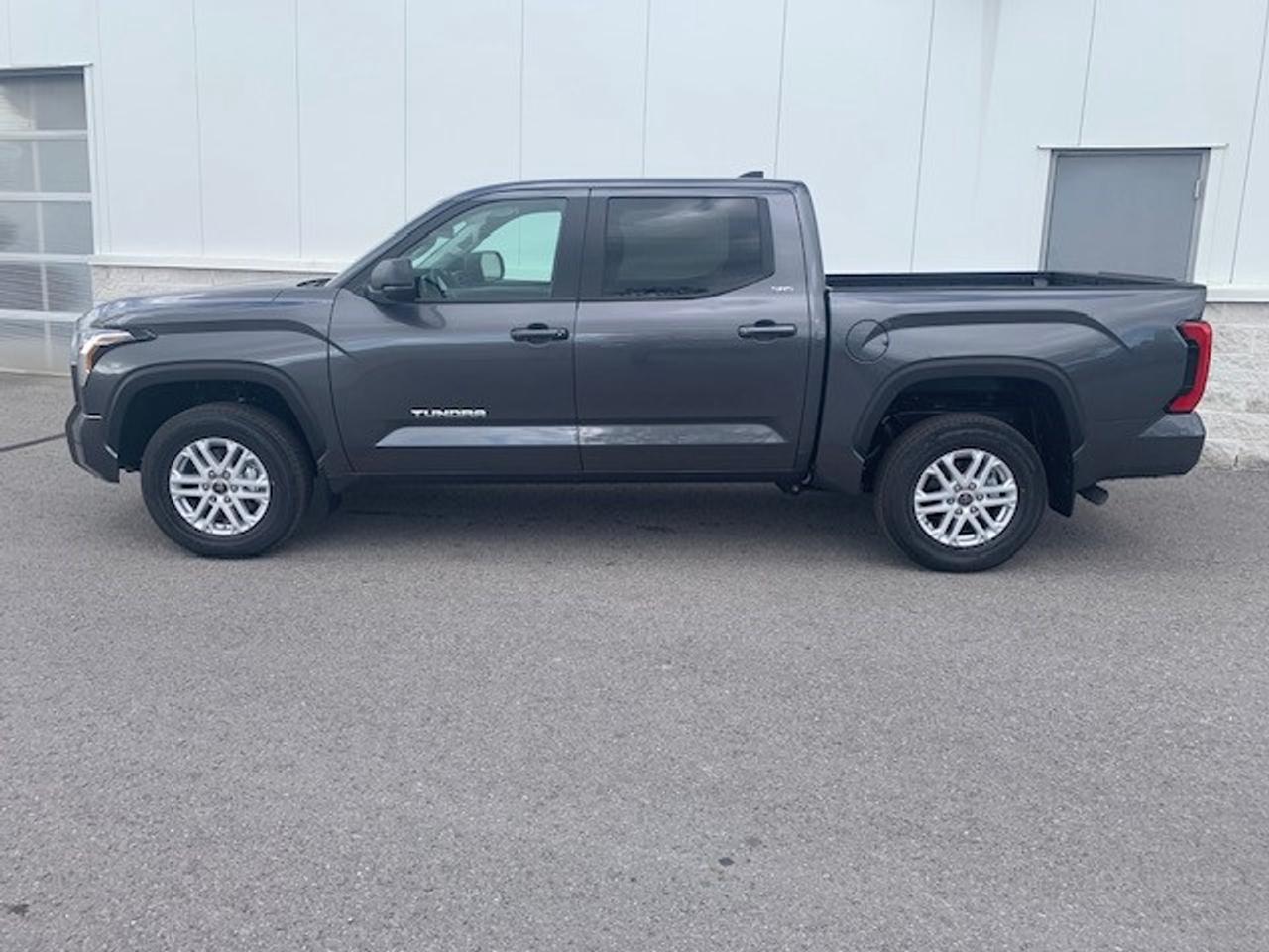 2026 Toyota Tundra SR5 finance from 1.99% OAC Photo5