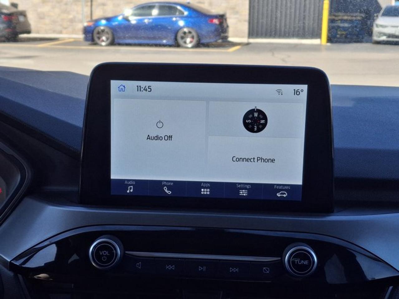 2025 Ford Escape Active AWD | Heated Wheel + Seats | Remote Start | BLIS + RCTA | CarPlay + Android | and More ! Photo