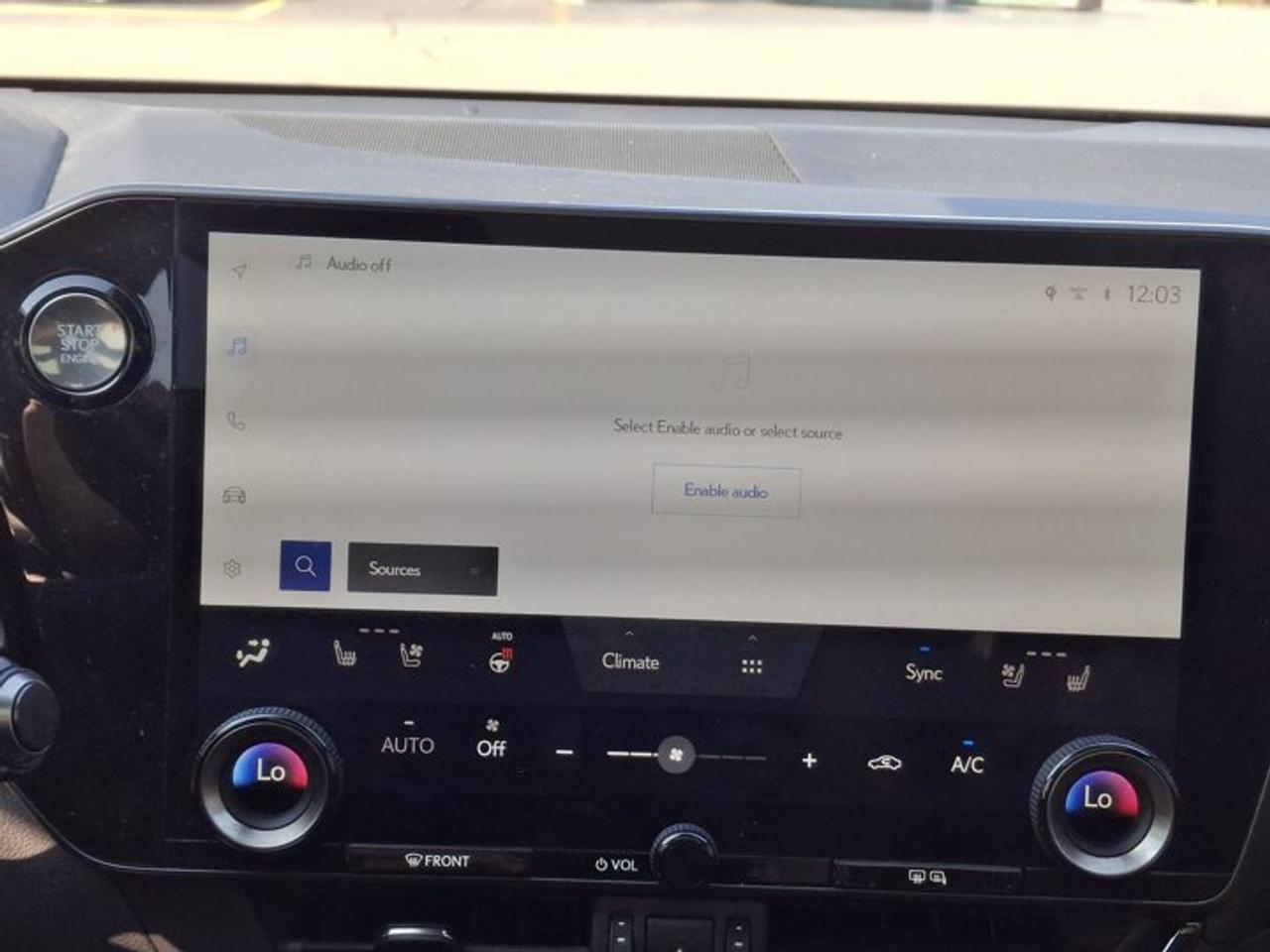 2022 Lexus NX NX 350 F Sport 2 | Leather | Pano Roof | Heated + Ventilated Seats | Heated Steering | and More ! Photo